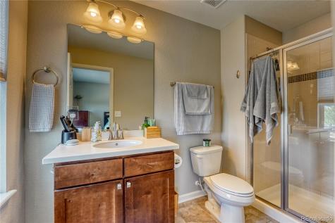6641 S Kellerman Way Aurora CO 80016