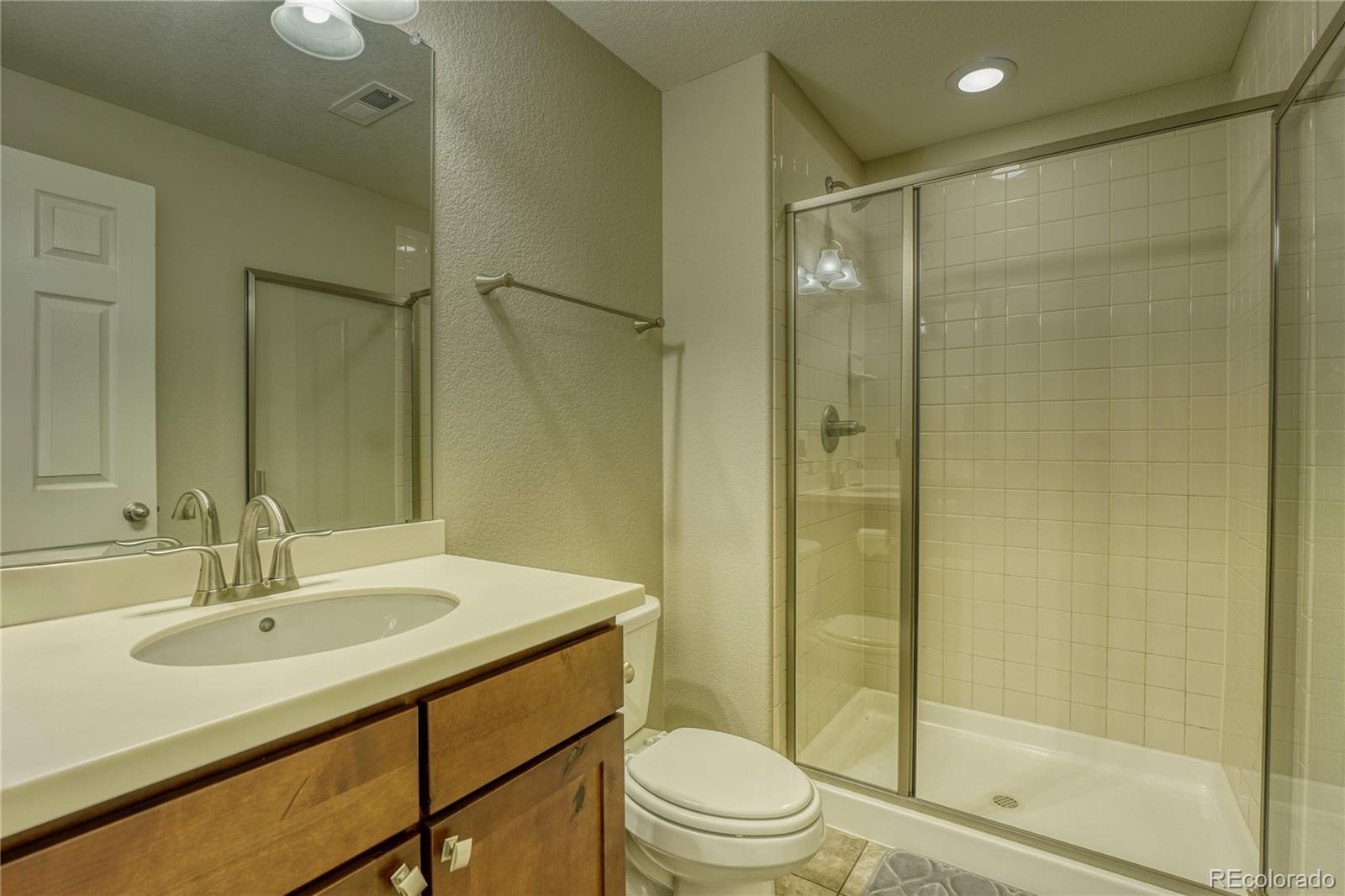 6641 S Kellerman Way Aurora CO 80016