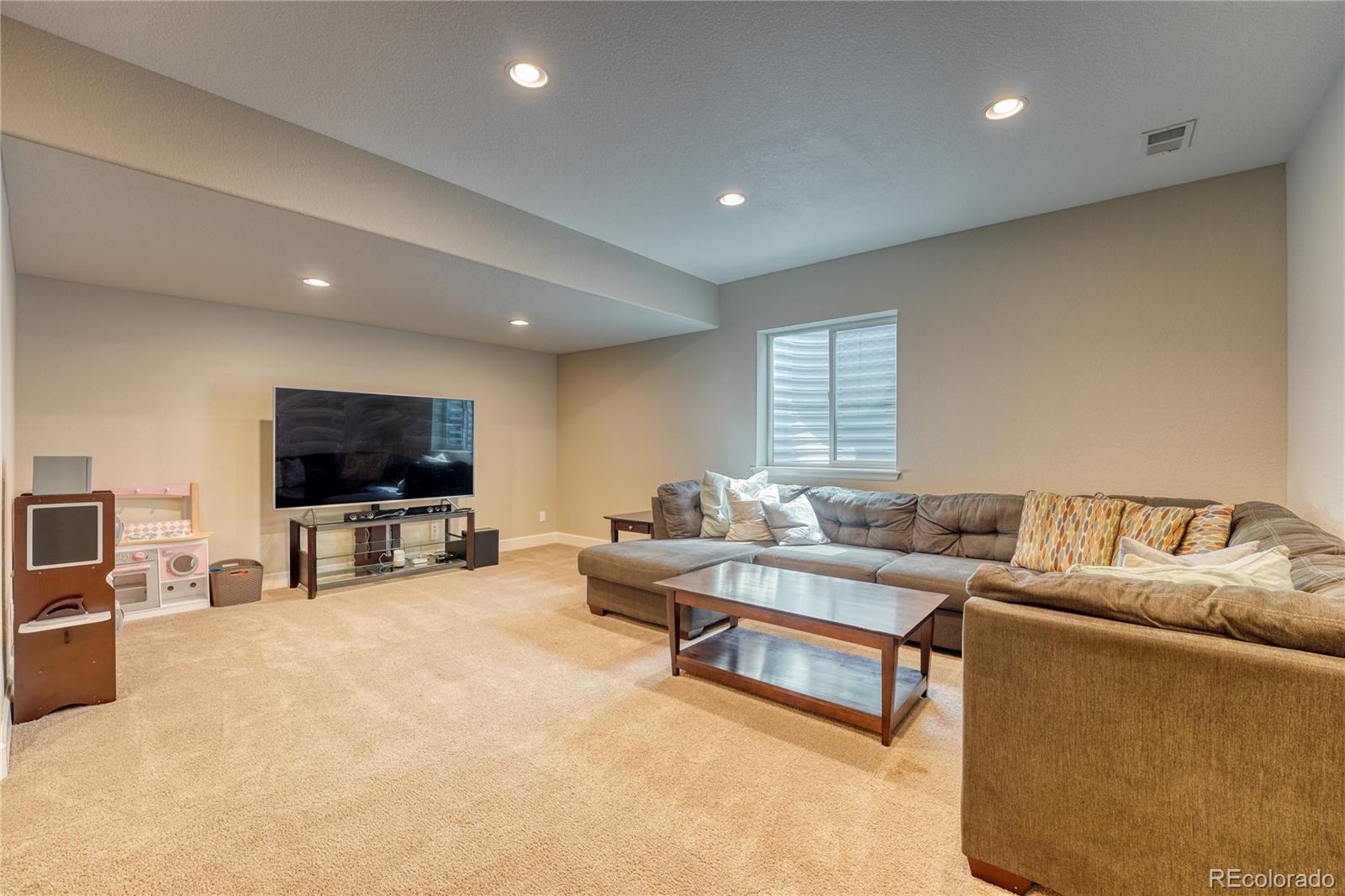 6641 S Kellerman Way Aurora CO 80016