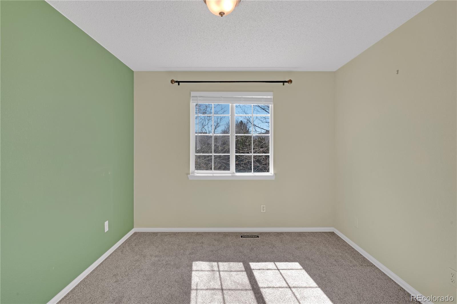 5335 S Ukraine Way Aurora CO 80015