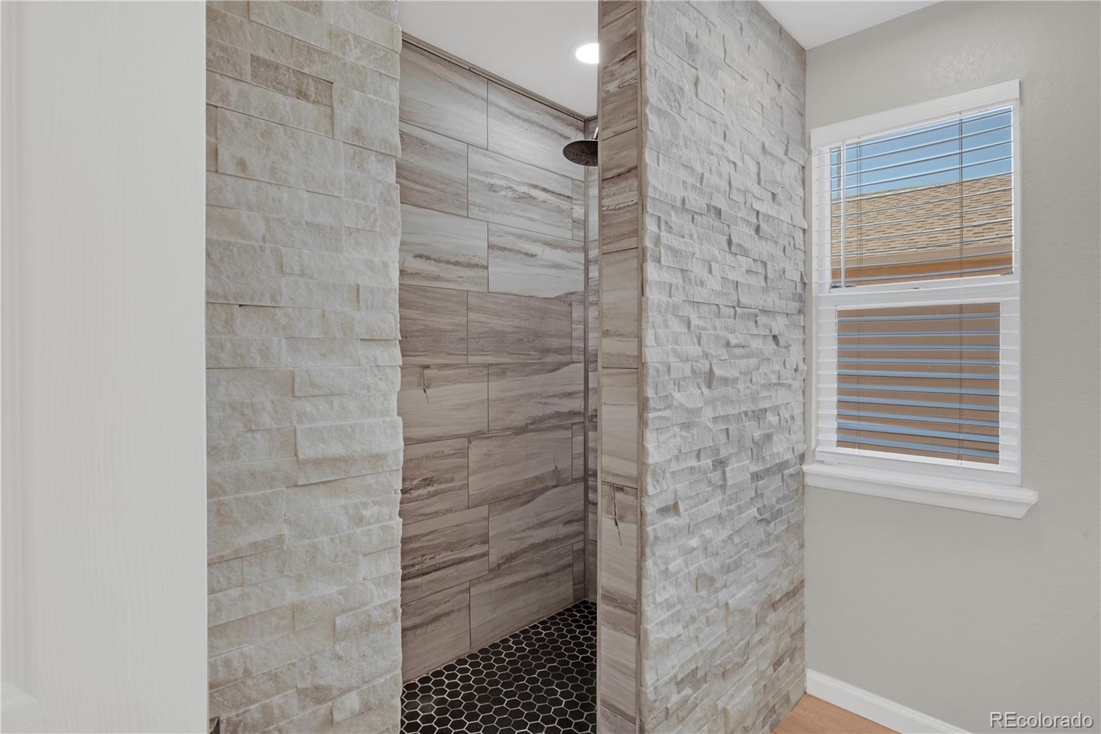 5335 S Ukraine Way Aurora CO 80015