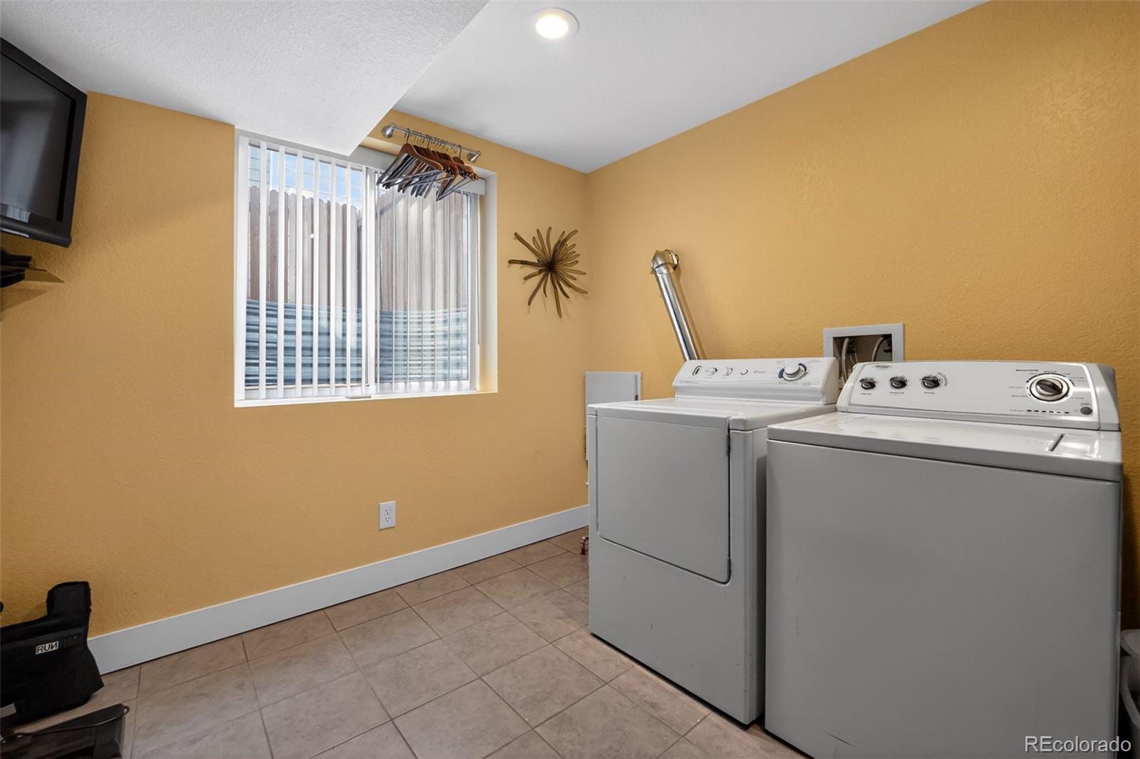 1272 S Alton Court Denver CO 80247
