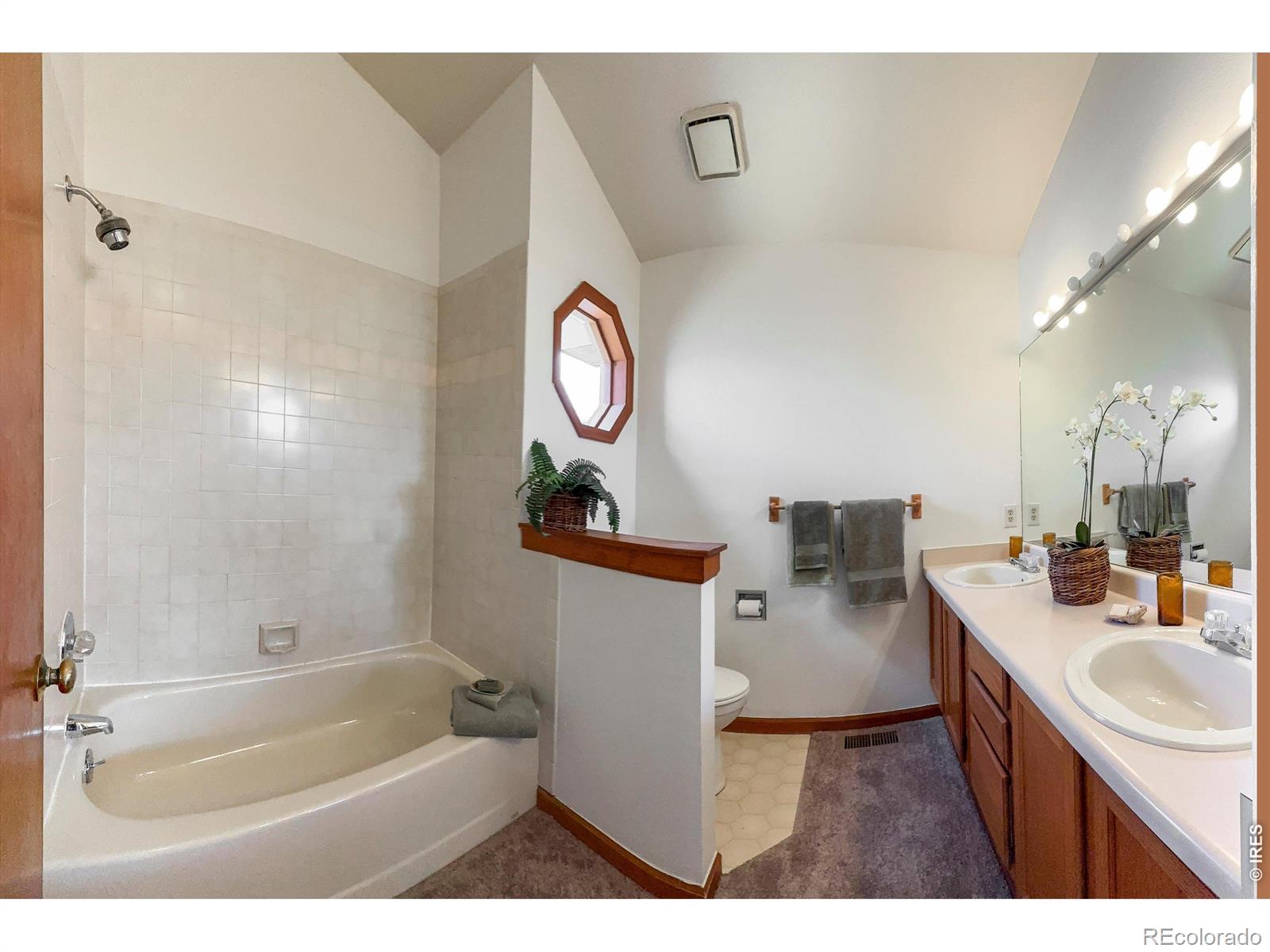 202 Welch Drive Lyons CO 80540