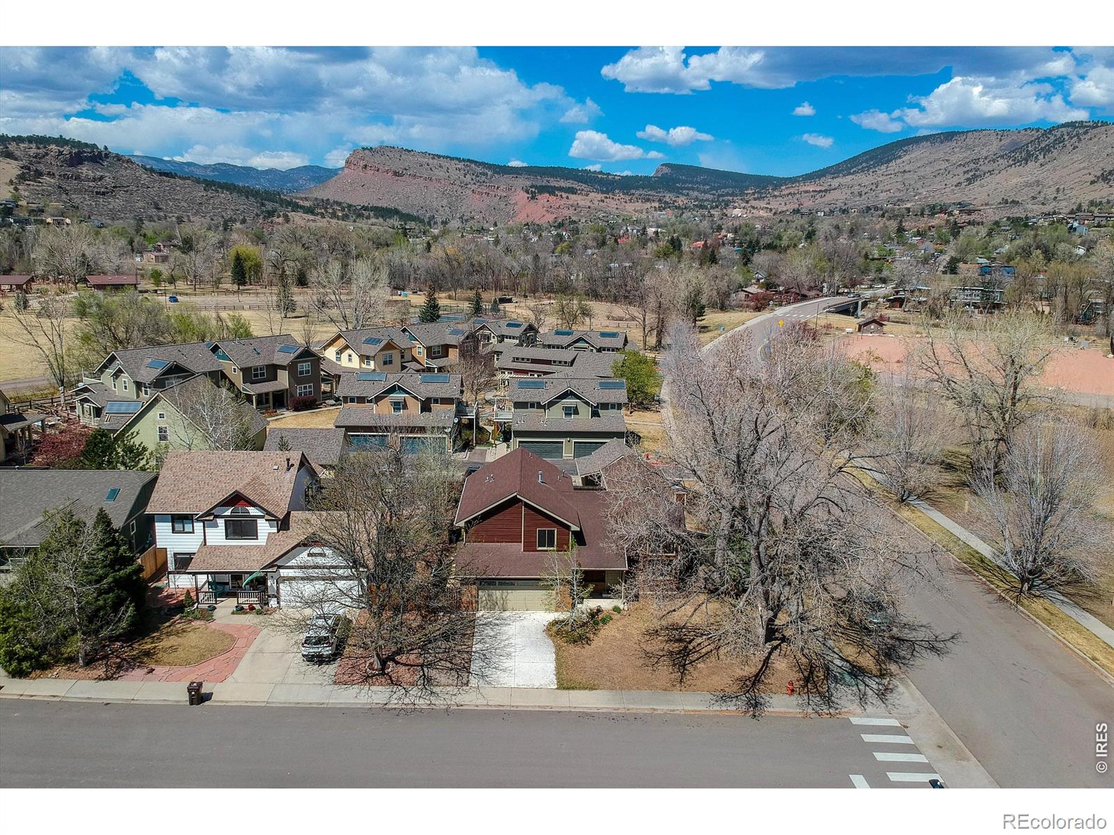 202 Welch Drive Lyons CO 80540