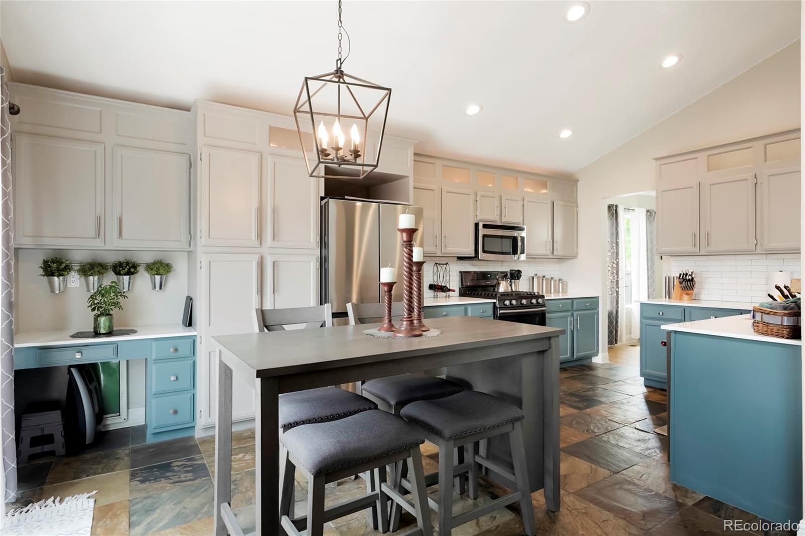 8107 W Morraine Drive Littleton CO 80128