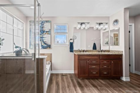 1305 S Ensenada Street Aurora CO 80017