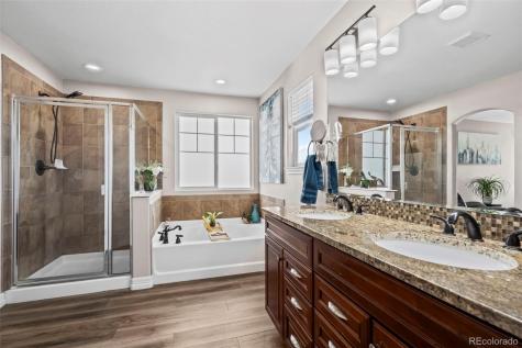1305 S Ensenada Street Aurora CO 80017