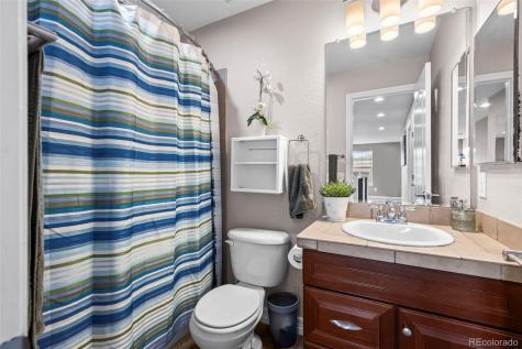 1305 S Ensenada Street Aurora CO 80017