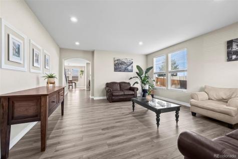 1305 S Ensenada Street Aurora CO 80017