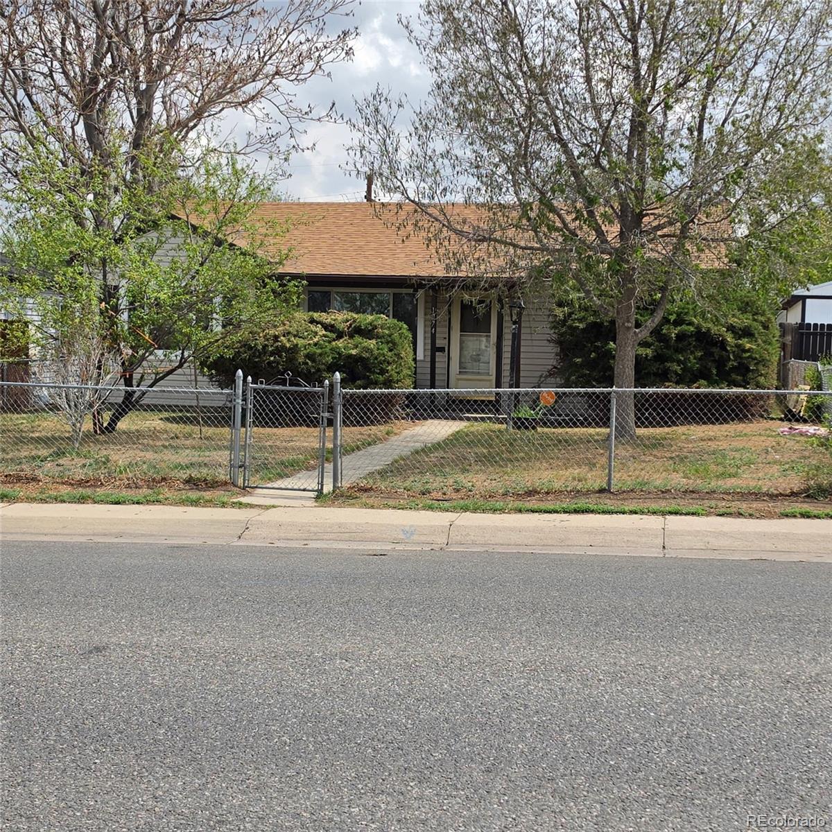 1774 Havana Street Aurora CO 80010