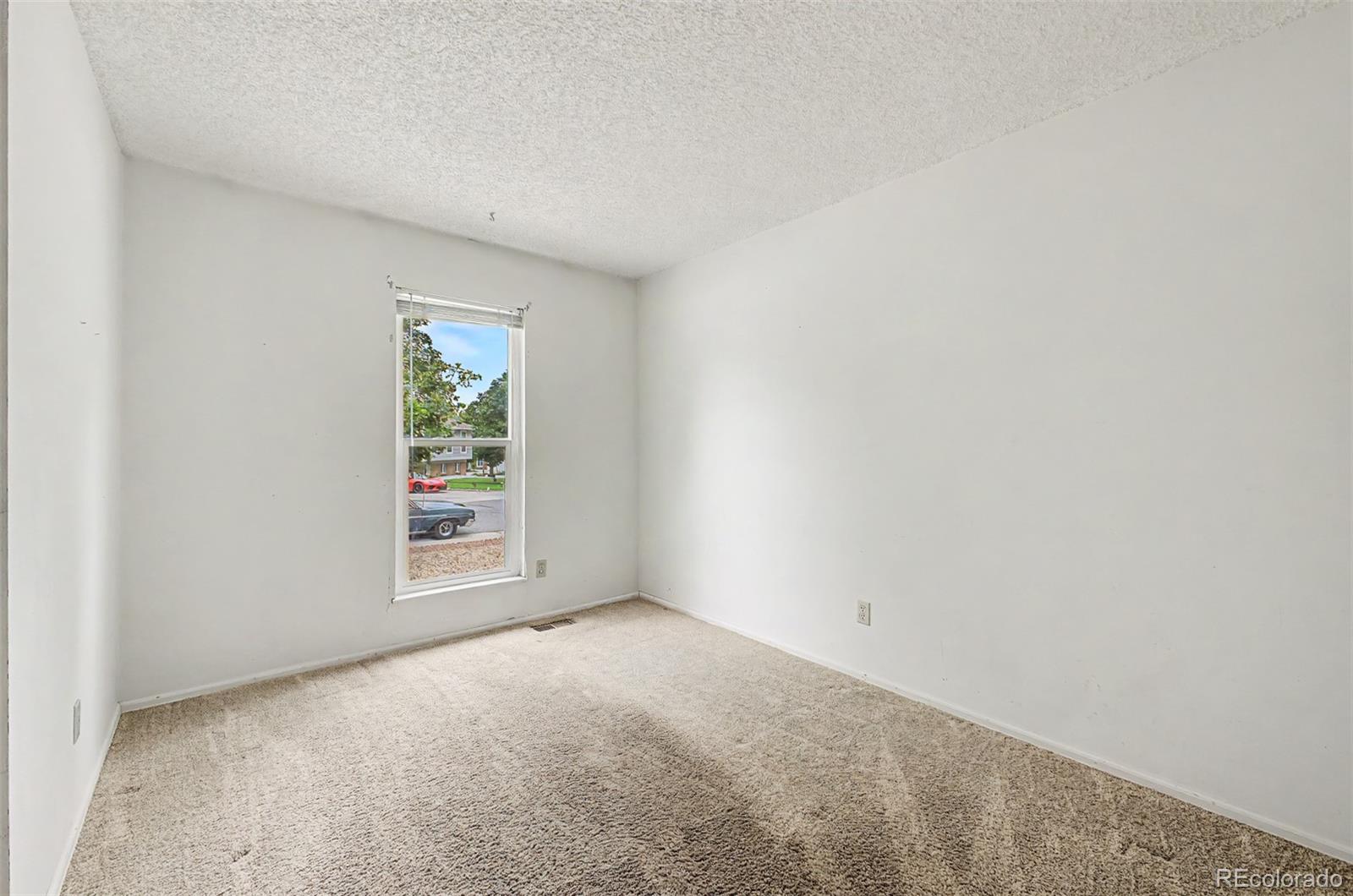 1123 S Lewiston Way Aurora CO 80017