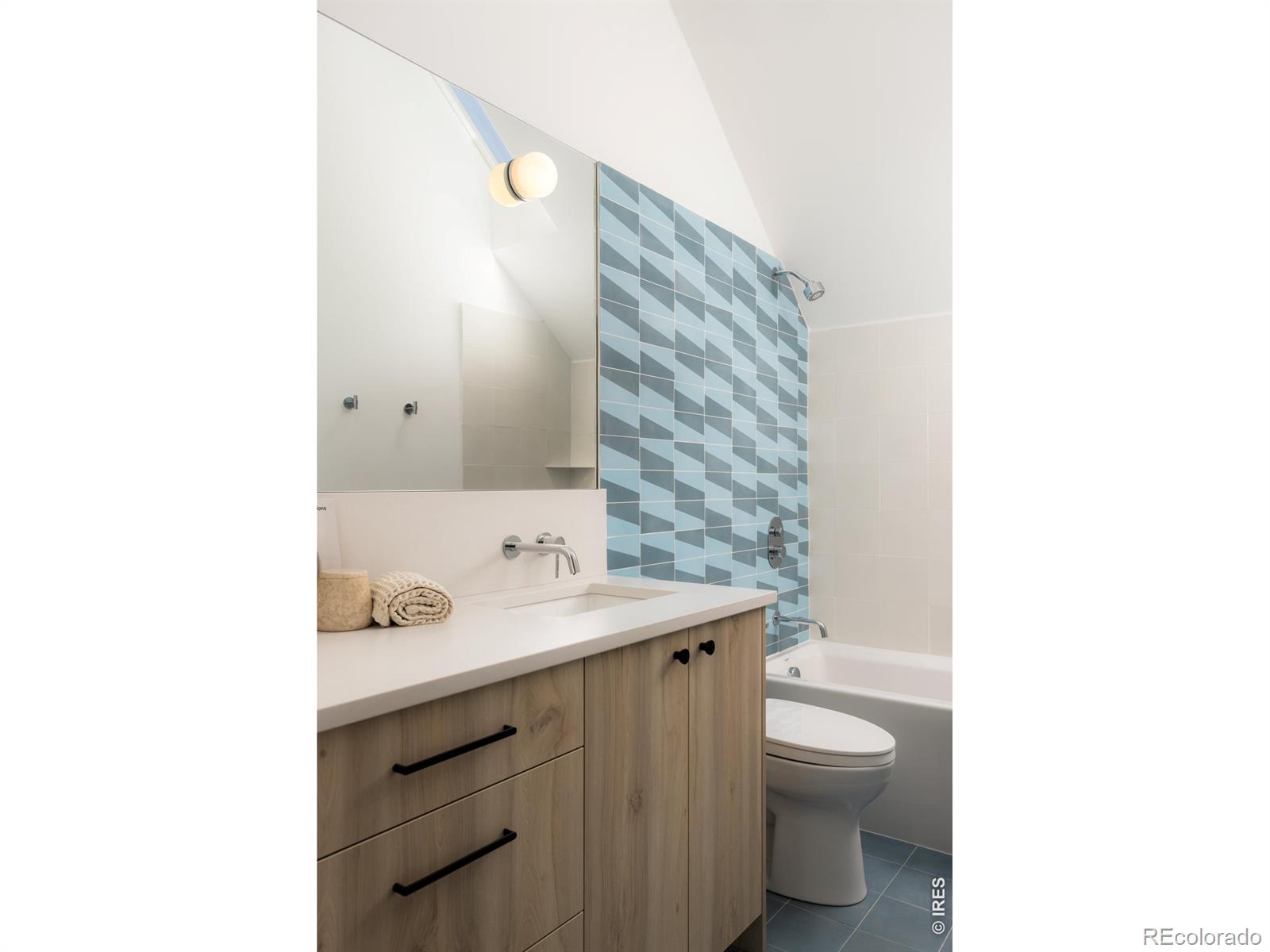 1760 Hawthorn Place Boulder CO 80304