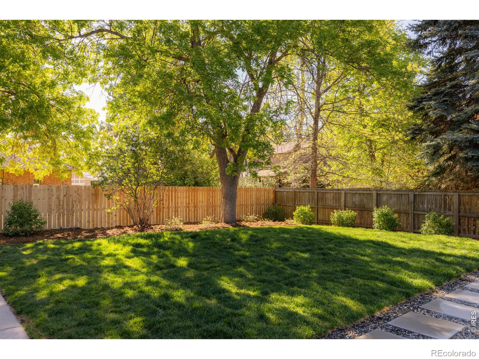 1760 Hawthorn Place Boulder CO 80304