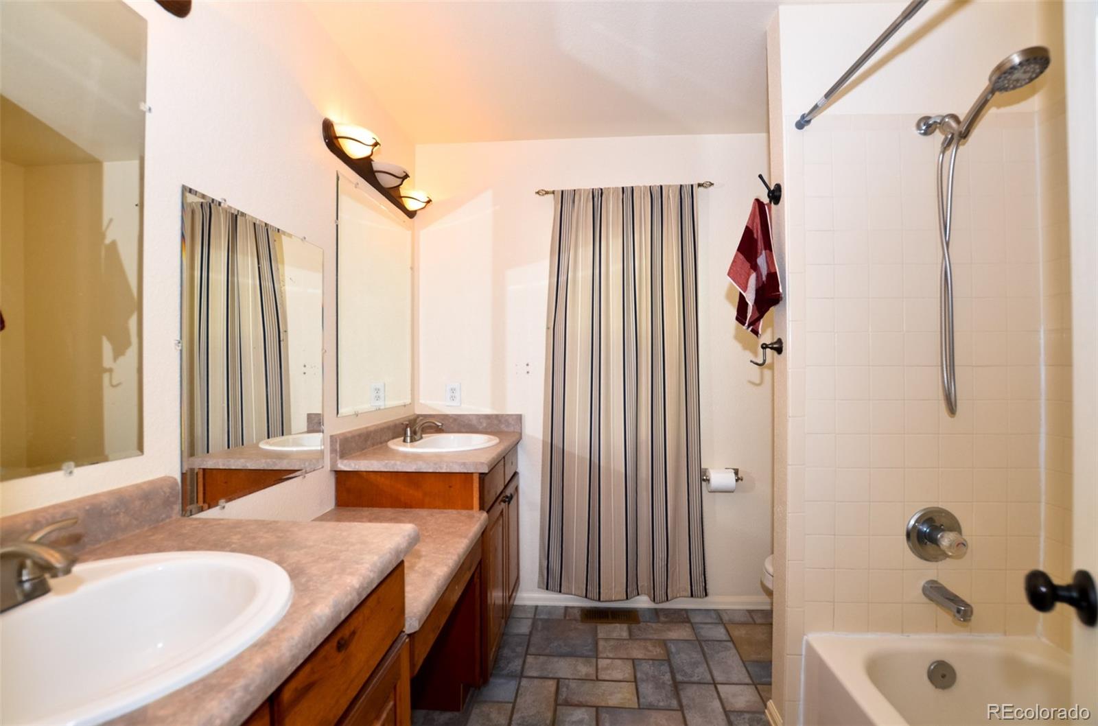 14831 E Penwood Place Aurora CO 80015