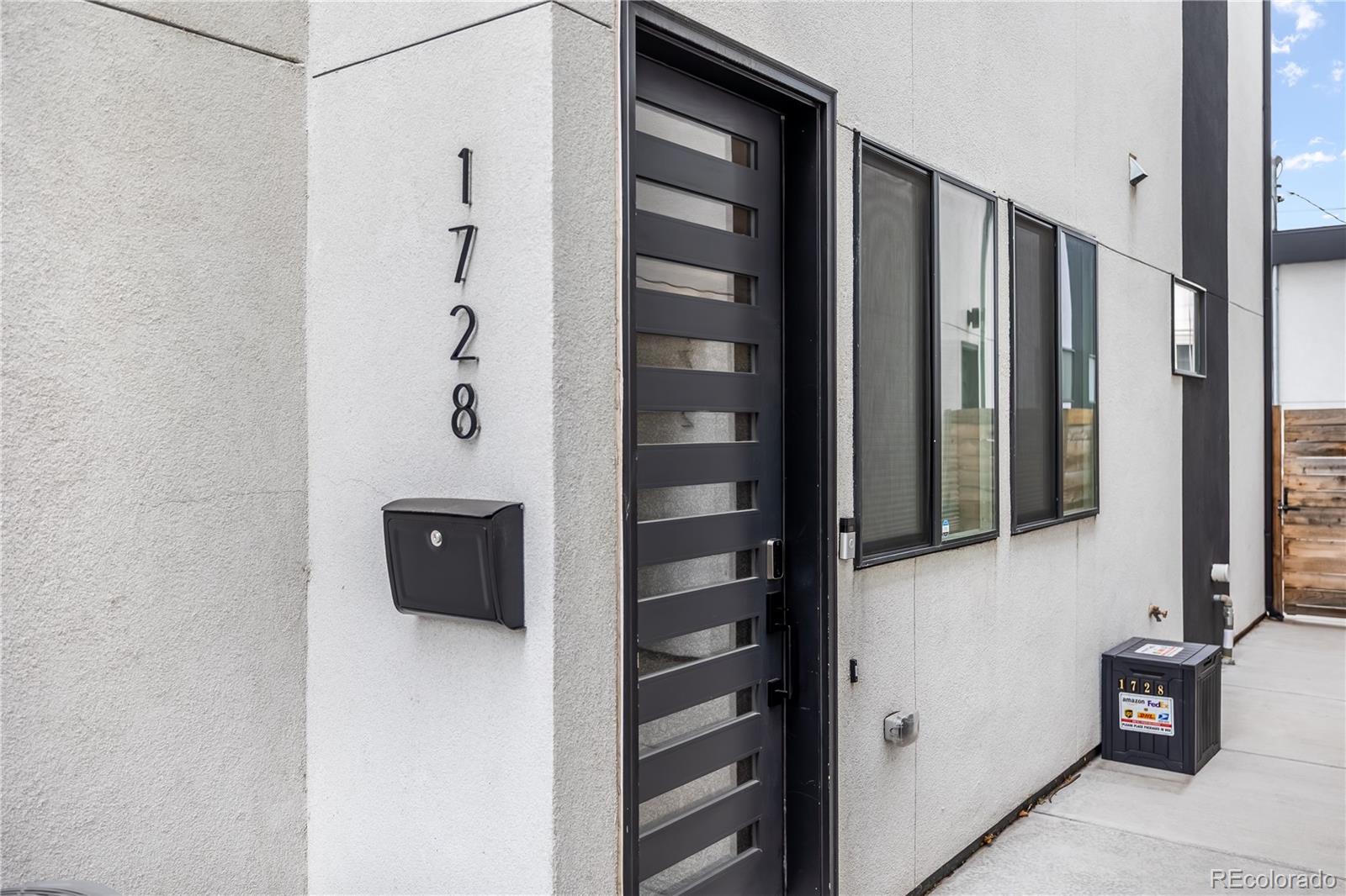 1728 Hooker Street Denver CO 80204