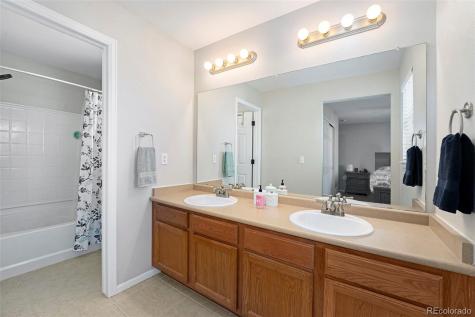 24702 E Hoover Place Aurora CO 80016