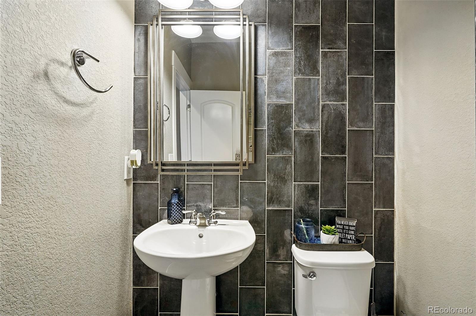 7949 S Elk Way Aurora CO 80016