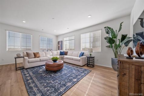 22274 E 39th Avenue Aurora CO 80019