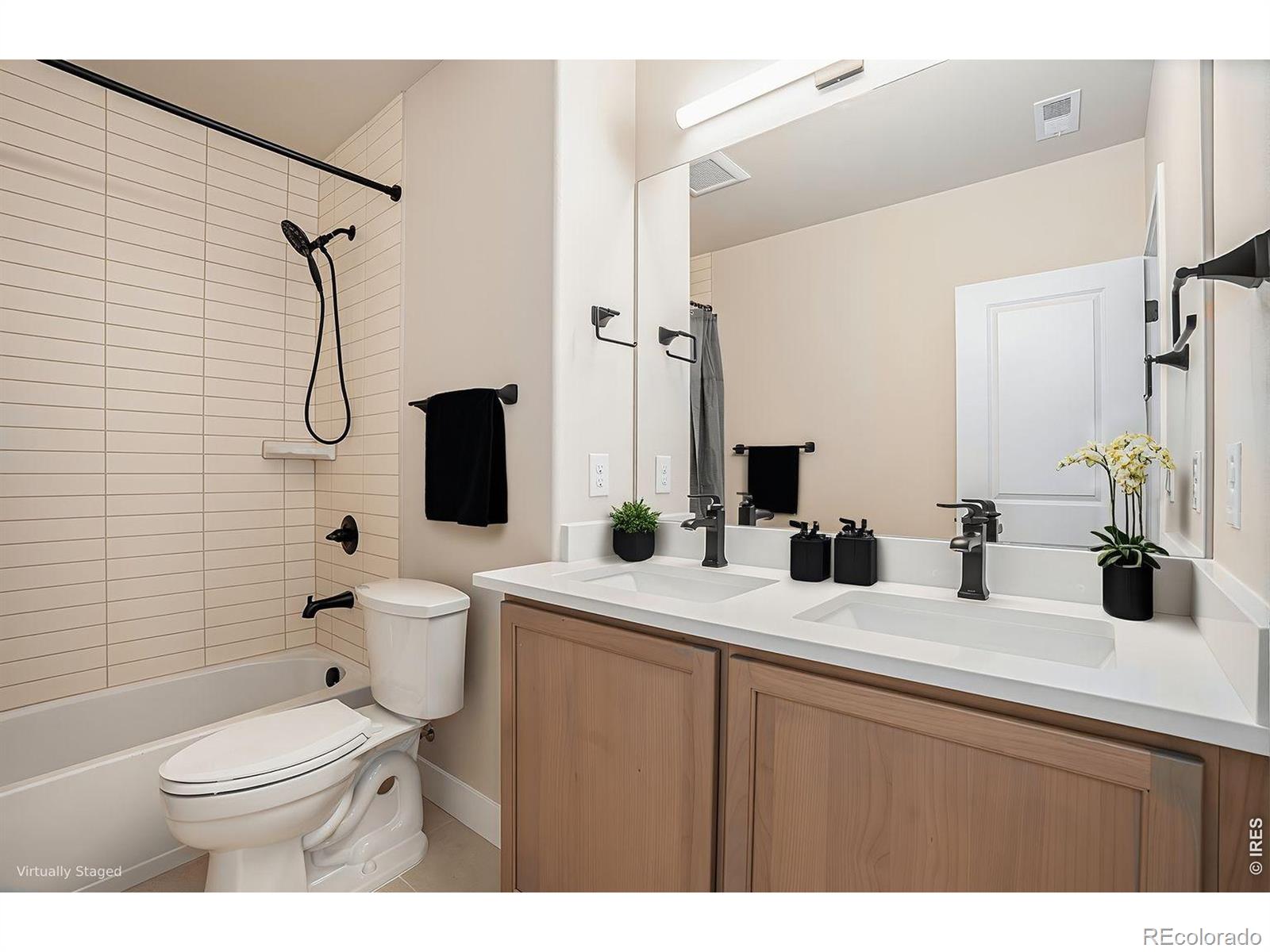 7242 Xenophon Court Arvada CO 80005
