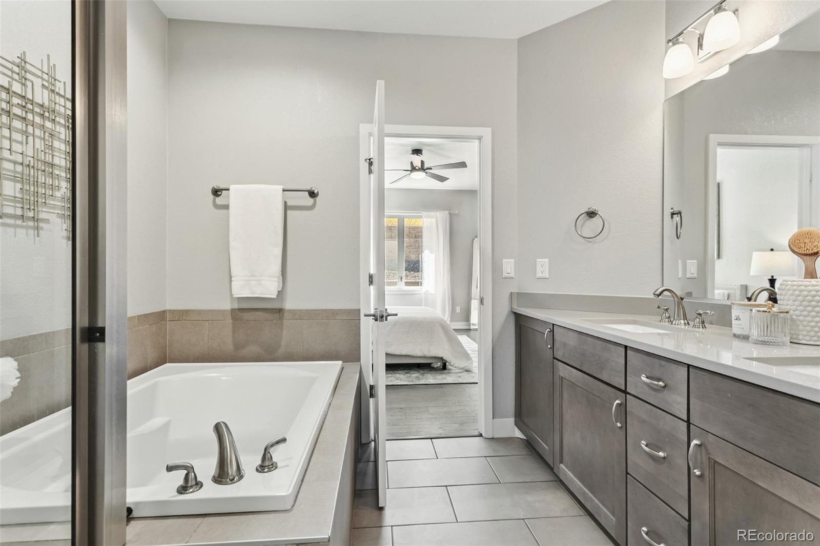 6835 Surrey Trail Littleton CO 80125