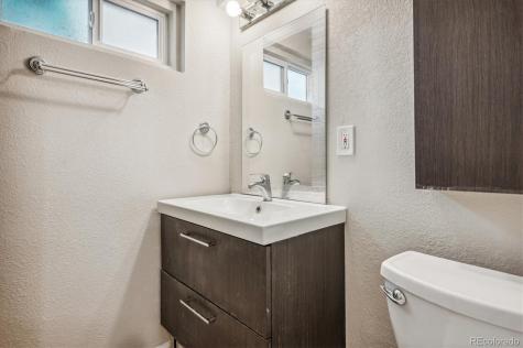 6005 S Sycamore Street Littleton CO 80120