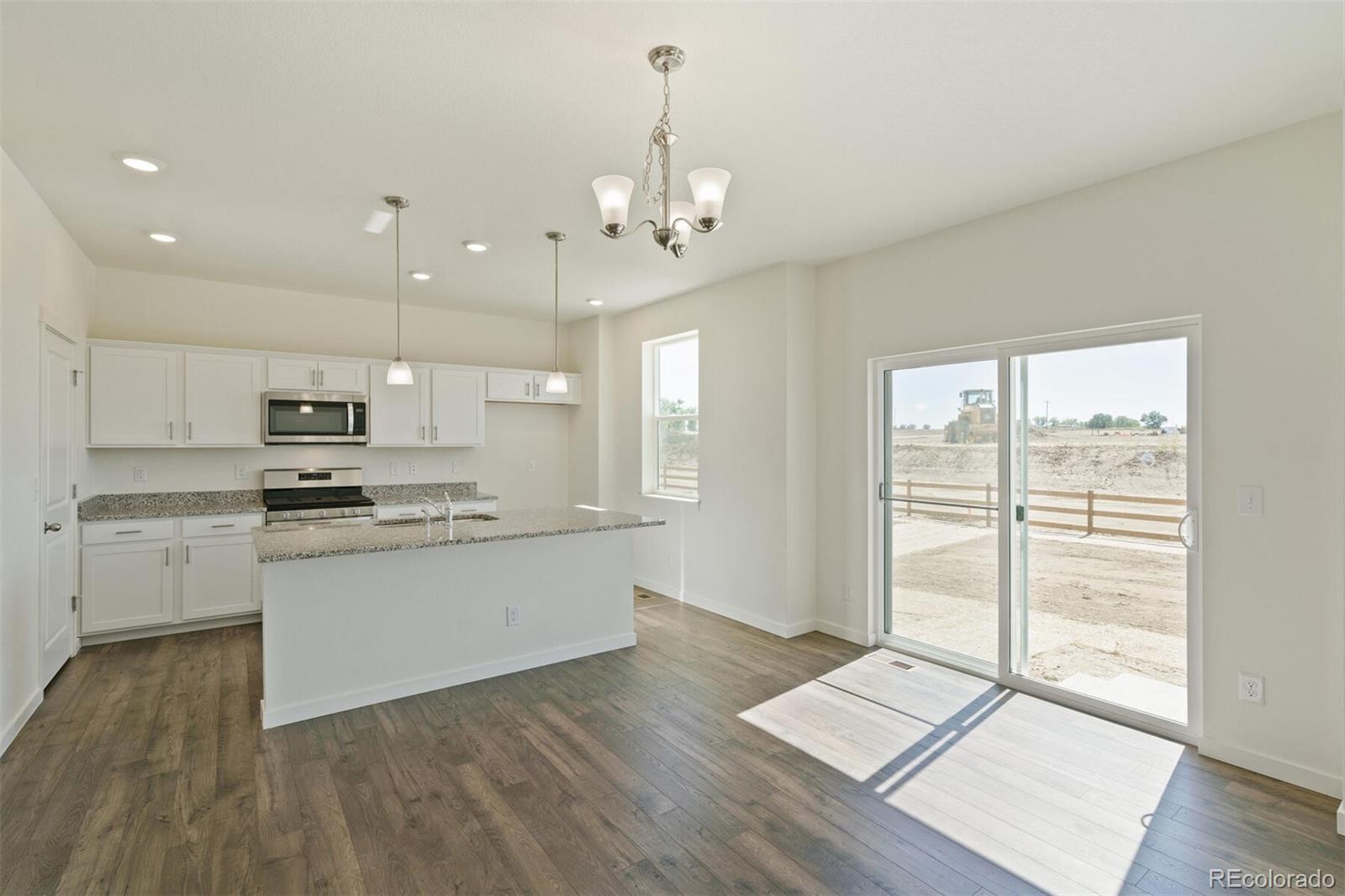 9877 Danube Court Commerce City CO 80022