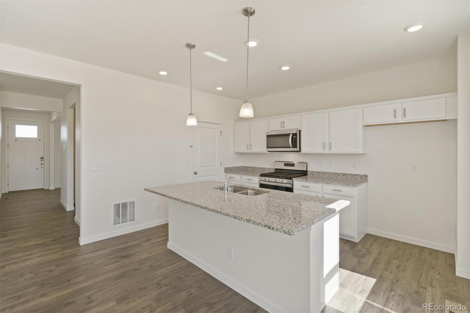 9877 Danube Court Commerce City CO 80022