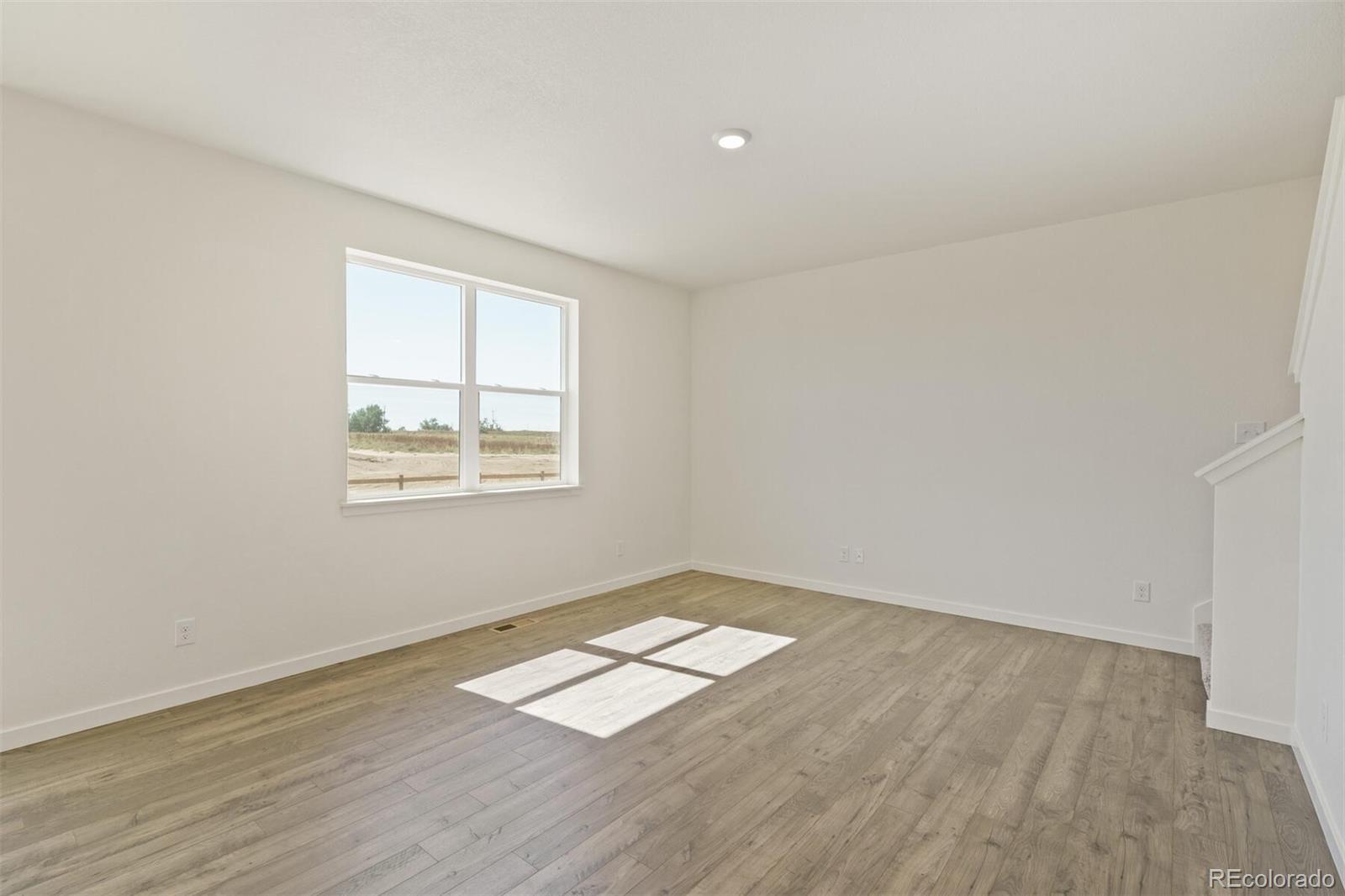 9877 Danube Court Commerce City CO 80022