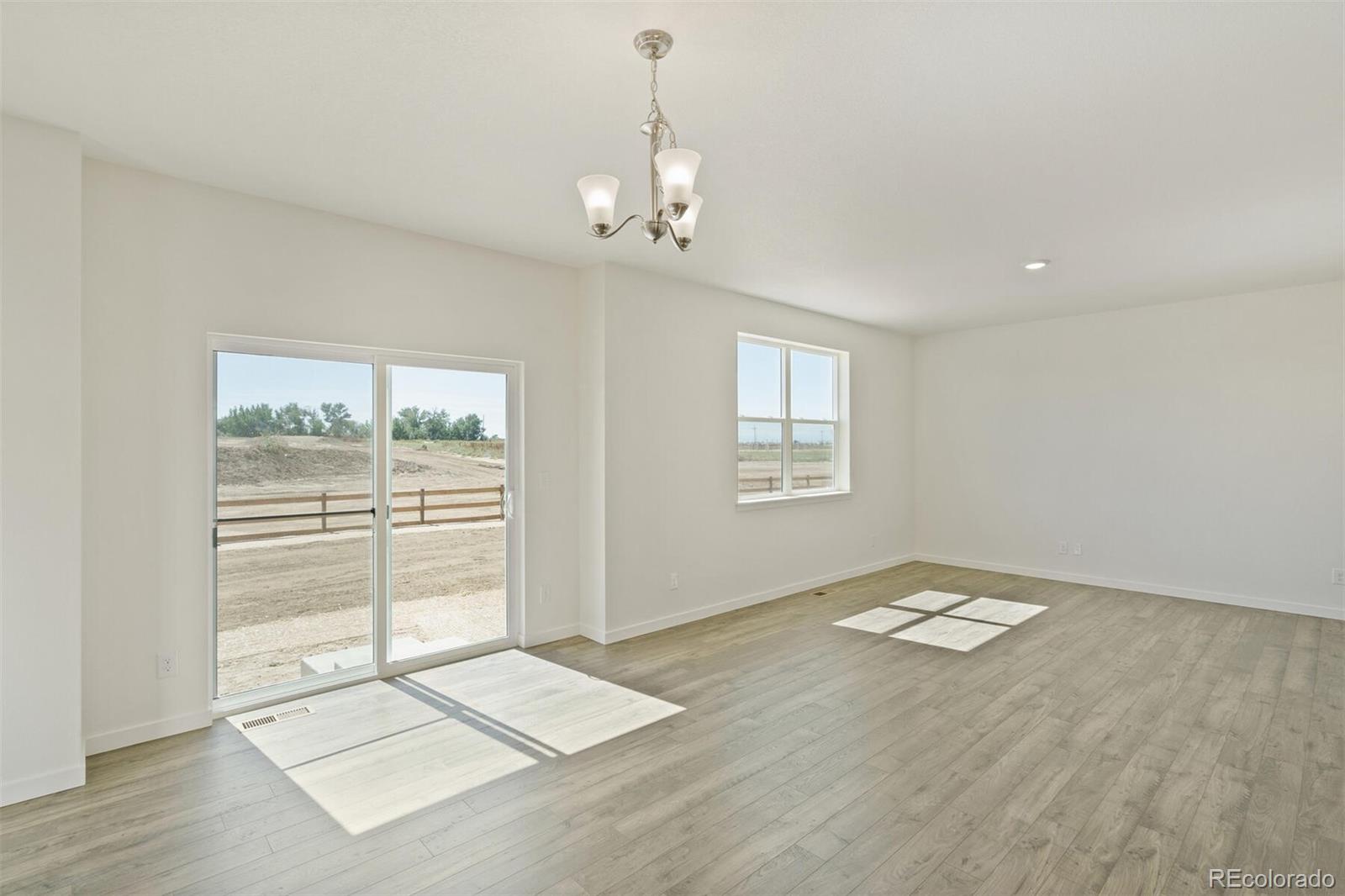 9877 Danube Court Commerce City CO 80022