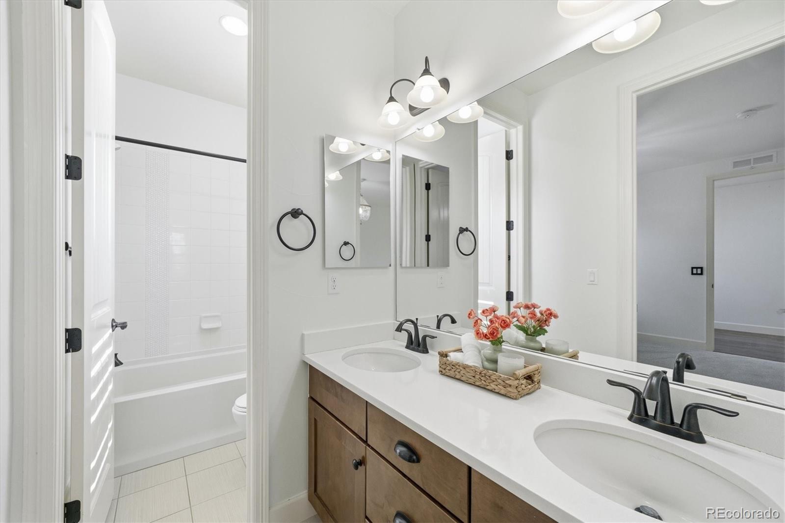 10640 Star Thistle Court Highlands Ranch CO 80126