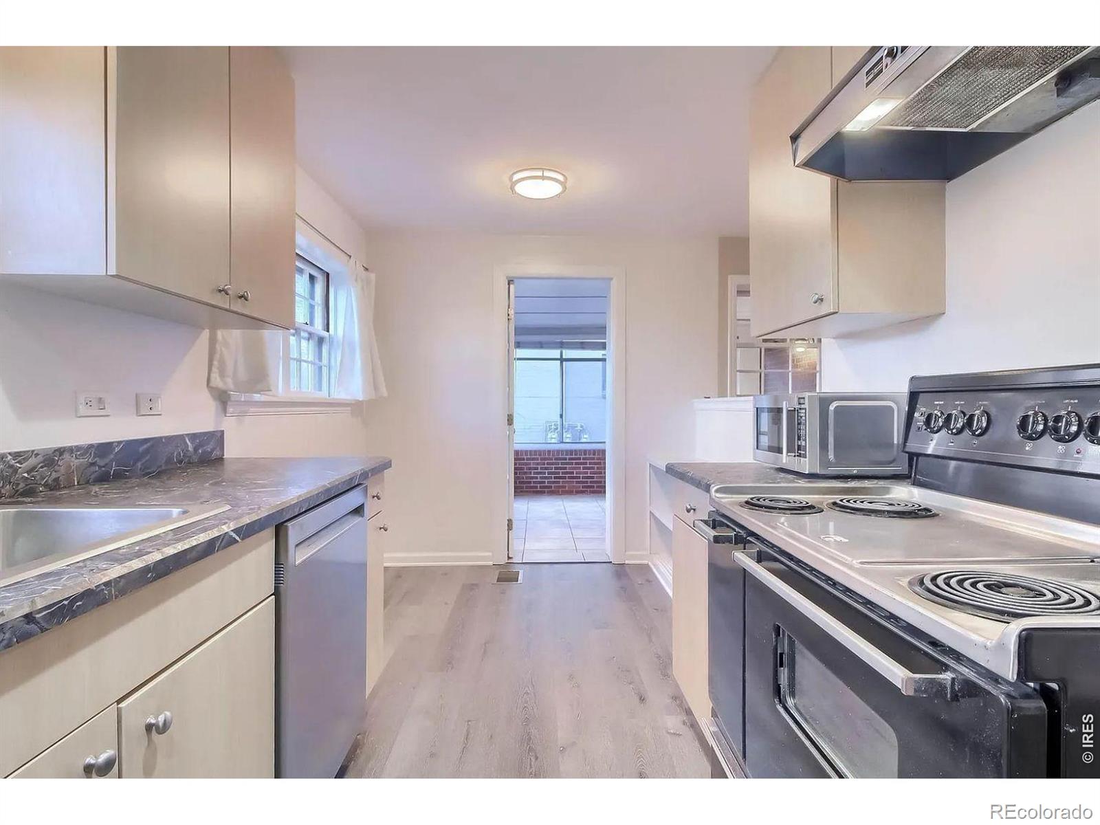 928 S Harrison Street Denver CO 80209