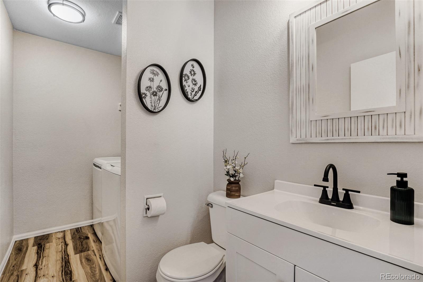 5121 S Lisbon Way Centennial CO 80015