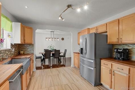 363 Toledo Street Aurora CO 80011