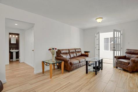 363 Toledo Street Aurora CO 80011