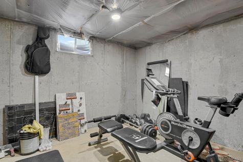 363 Toledo Street Aurora CO 80011