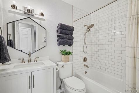 3142 S Kalispell Street Aurora CO 80013