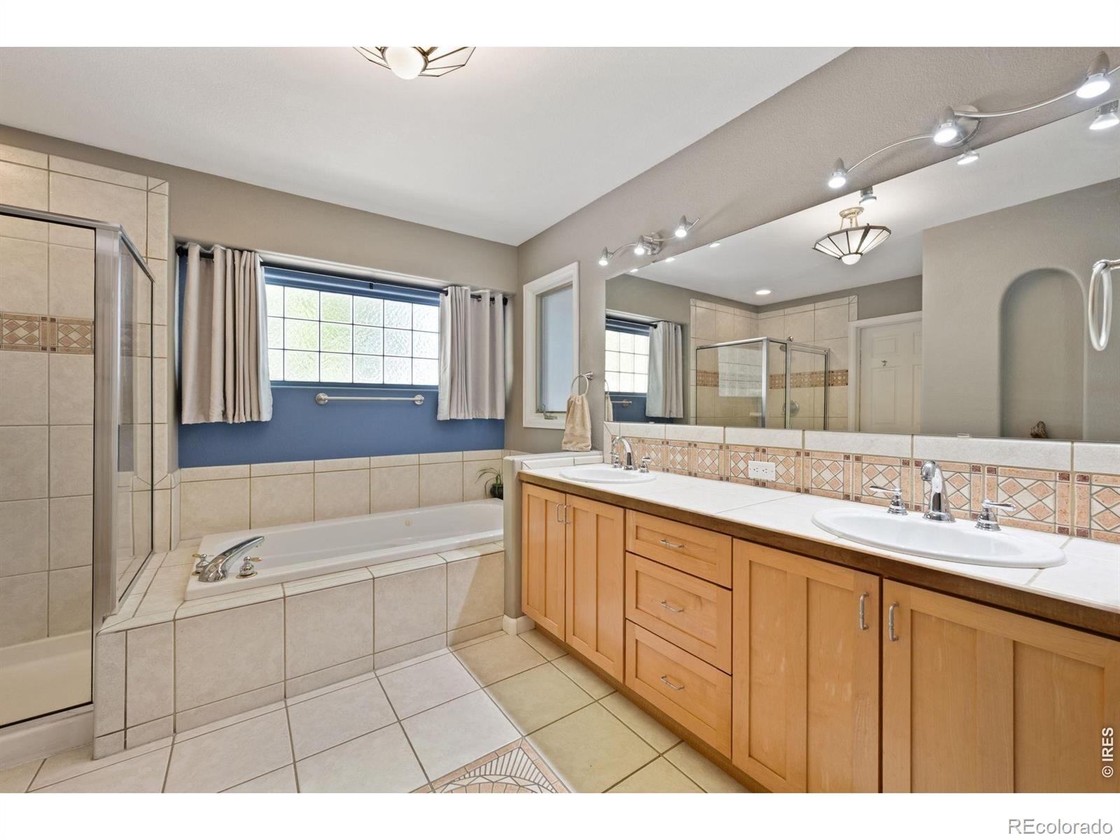 527 Valley View Road Loveland CO 80537