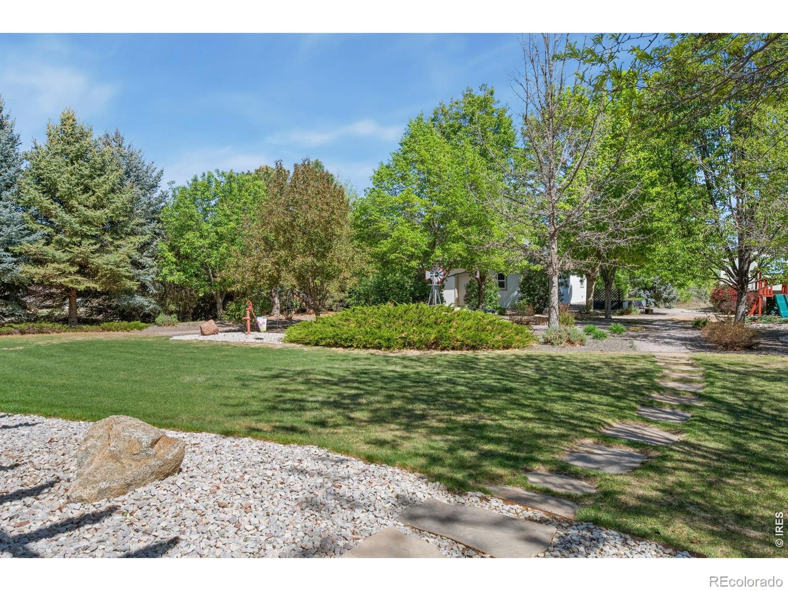 527 Valley View Road Loveland CO 80537