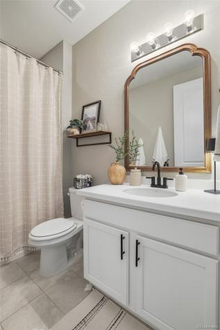 21926 E Tufts Circle Aurora CO 80015