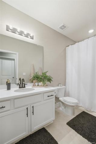 21926 E Tufts Circle Aurora CO 80015