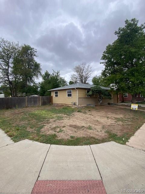5551 Auckland Way Denver CO 80239