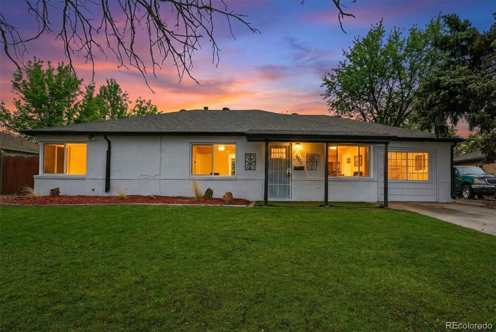 901 Racine Street Aurora CO 80011