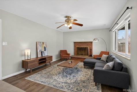 901 Racine Street Aurora CO 80011