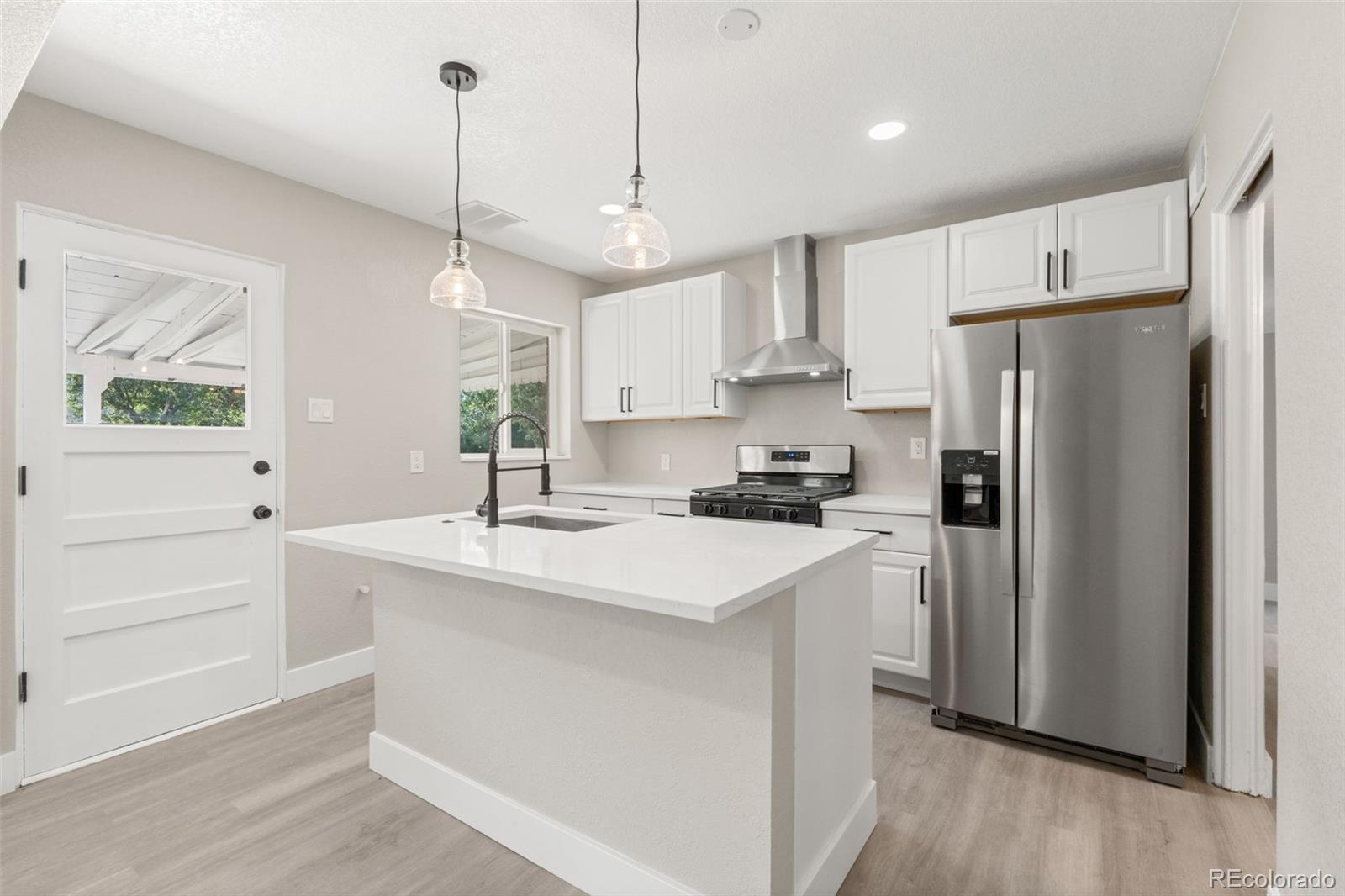1269 Revere Street Aurora CO 80011