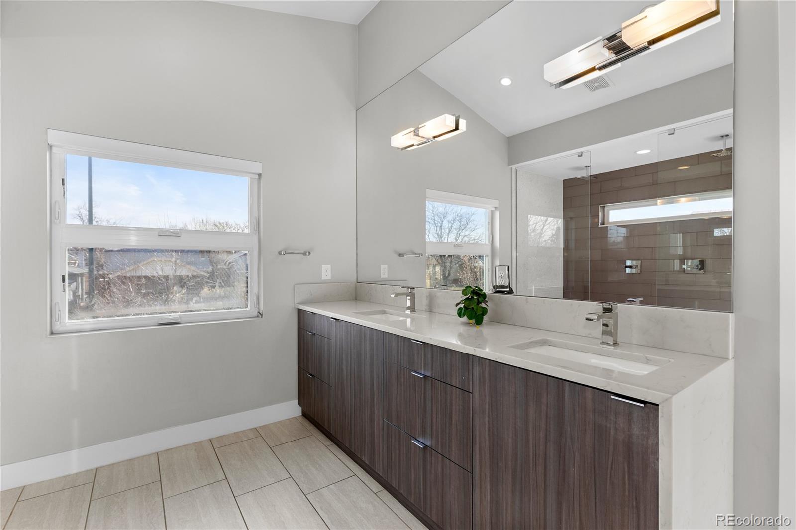 3225 N York Street Denver CO 80205