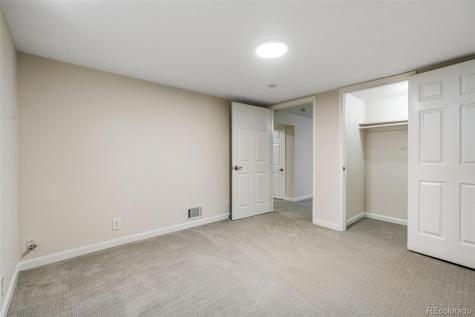 2507 N Zion Street Aurora CO 80011