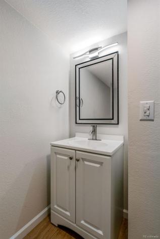 2507 N Zion Street Aurora CO 80011