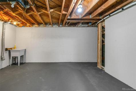 2507 N Zion Street Aurora CO 80011