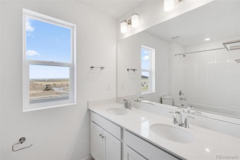 5479 N Elk Street Aurora CO 80019