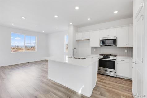 5479 N Elk Street Aurora CO 80019